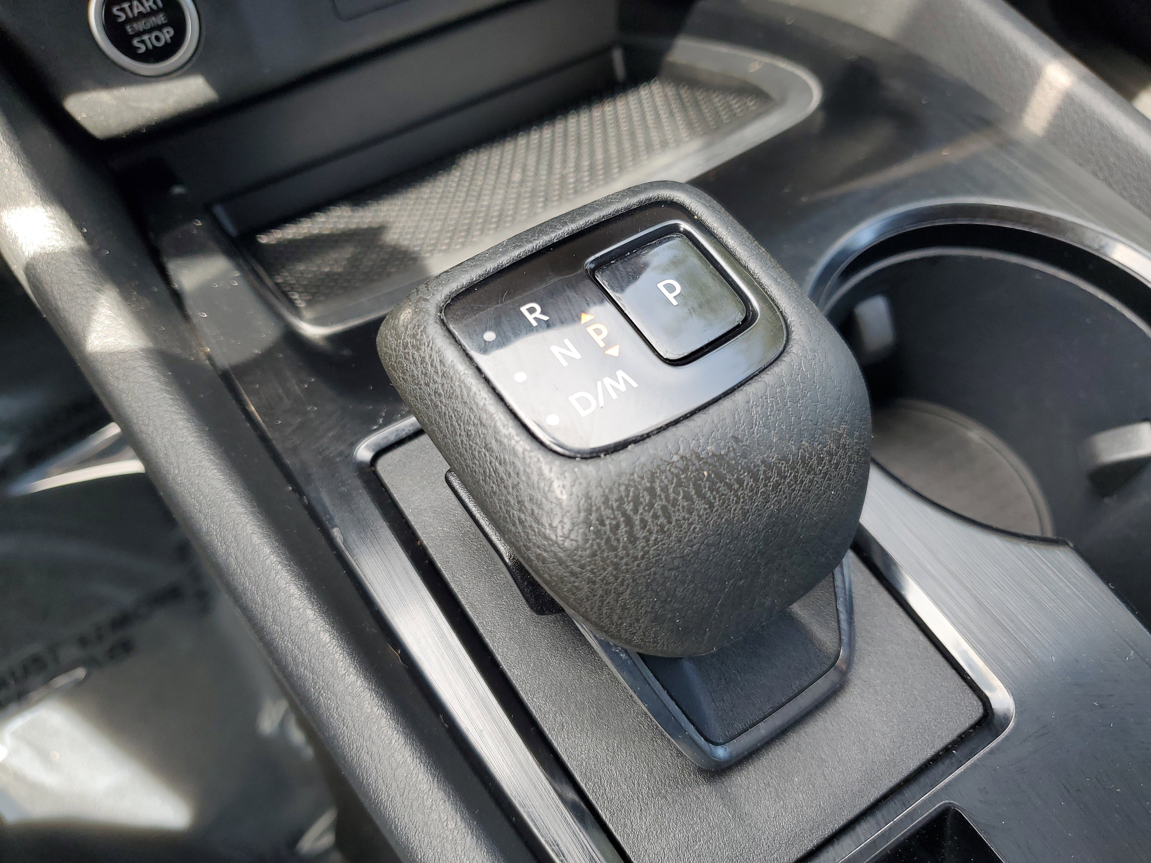 Certified 2023 Nissan Rogue SV image 24