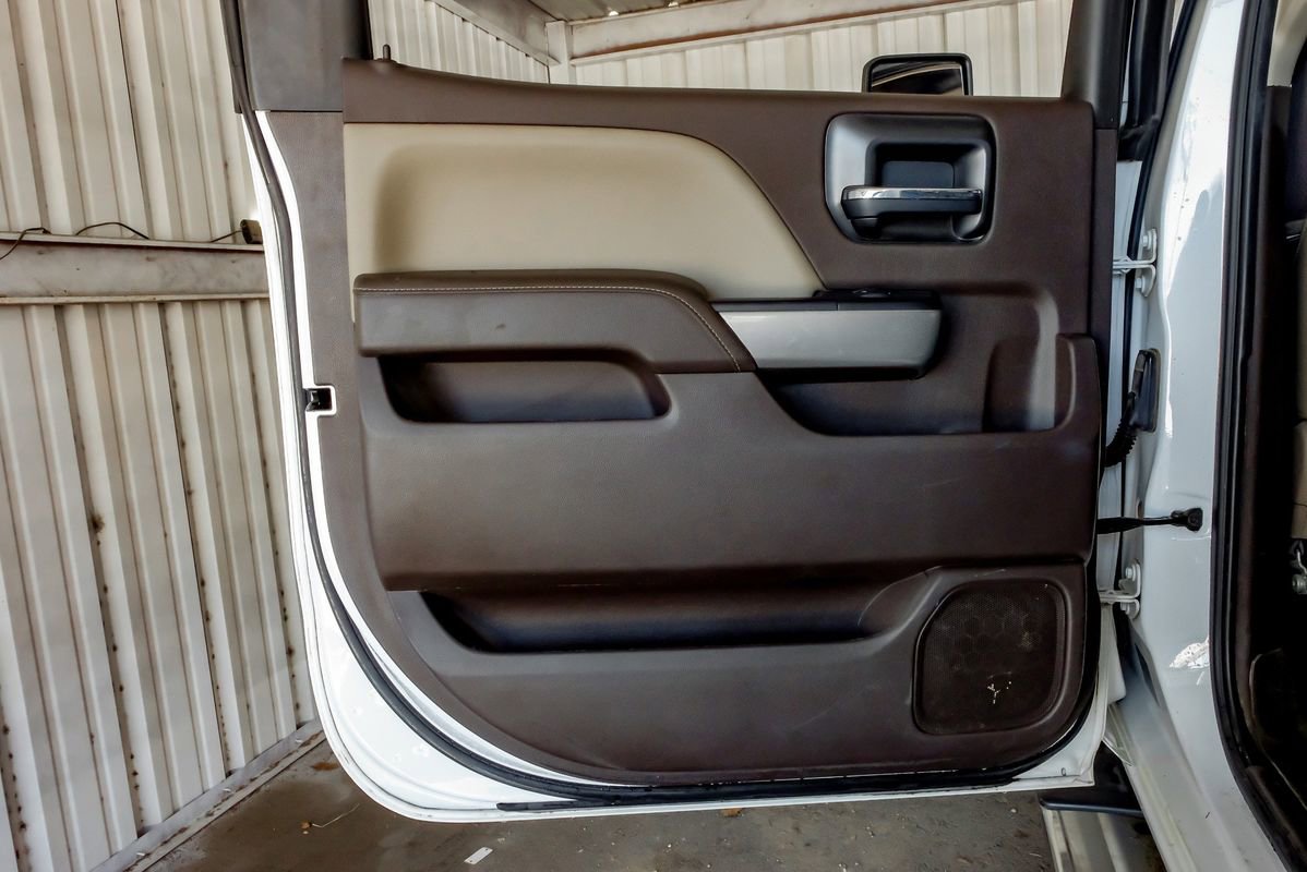 Used 2018 Chevrolet Silverado 2500 LTZ w/ Duramax Plus Package image 47