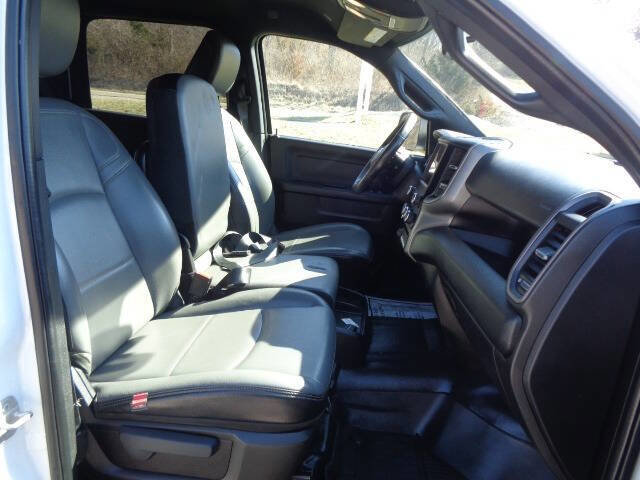 Used 2022 RAM 2500 Tradesman AWD/4WD image 25