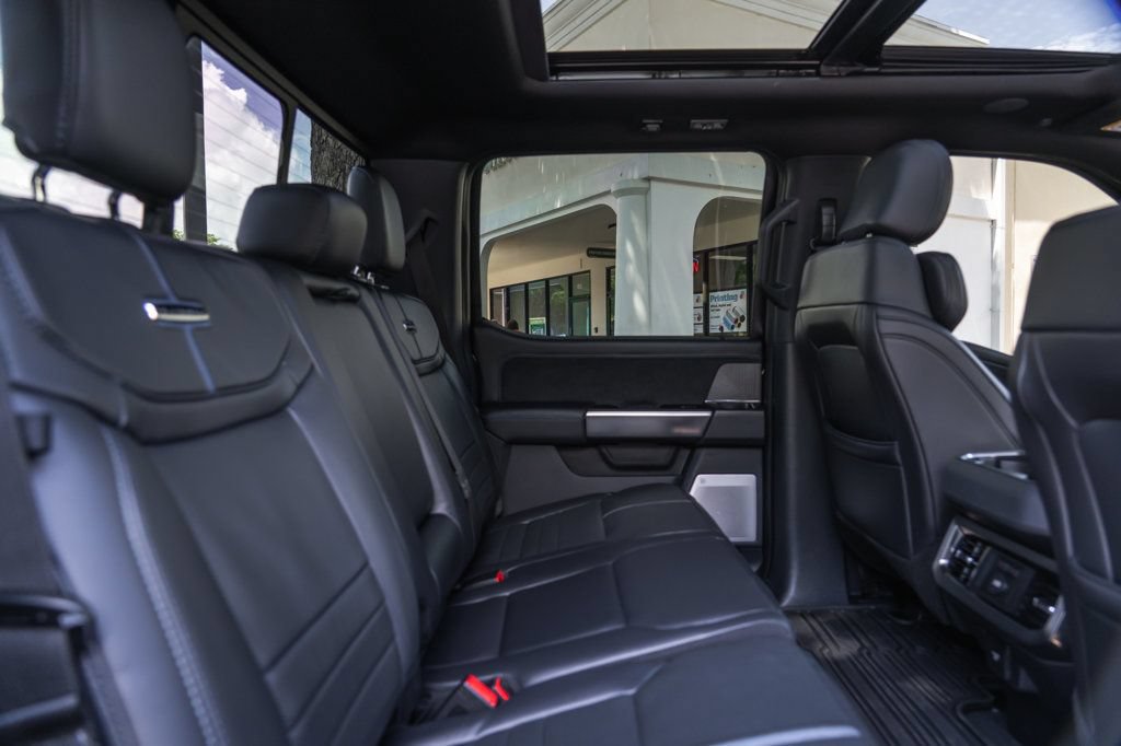Used 2025 Ford F250 Platinum w/ Tremor Off-Road Package AWD/4WD image 24