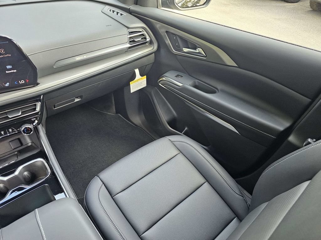 New 2027 Chevrolet Traverse LT w/ Driver Confidence Package AWD/4WD image 19