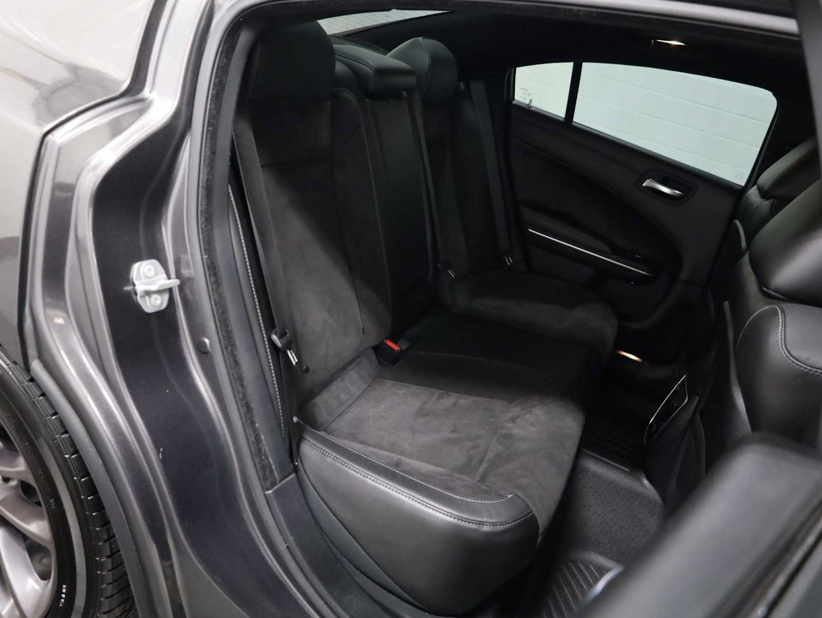 Used 2020 Dodge Charger Scat Pack w/ Plus Group RWD image 35