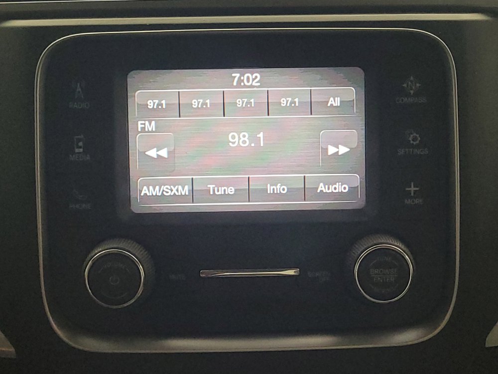 Used 2021 RAM 1500 Classic SLT RWD image 25