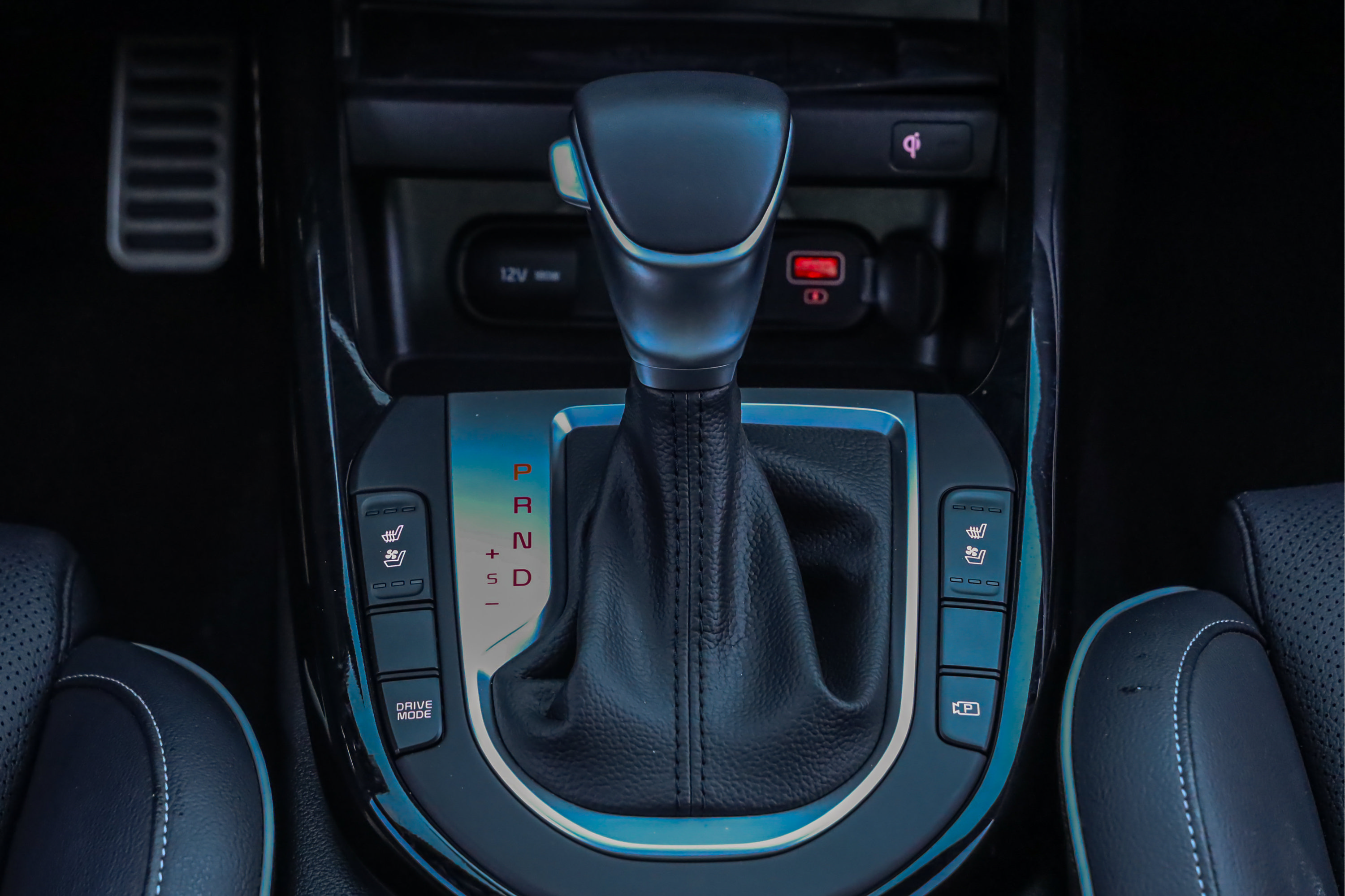 Certified 2023 Kia Forte GT-Line w/ GT-Line Premium Package FWD image 13