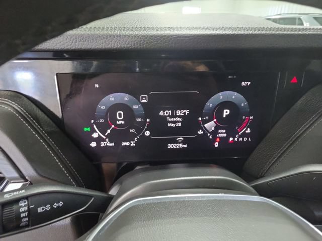 Used 2025 GMC Yukon XL Denali AWD/4WD image 12
