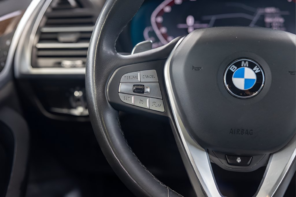 Used 2024 BMW X4 xDrive30i AWD/4WD image 28