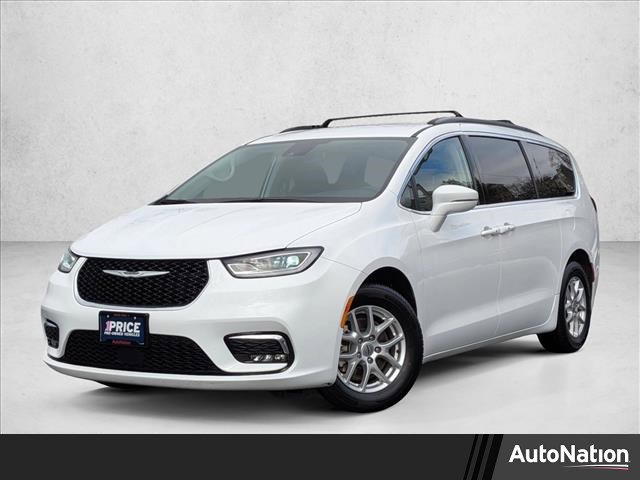 Used 2022 Chrysler Pacifica Touring-L image 1