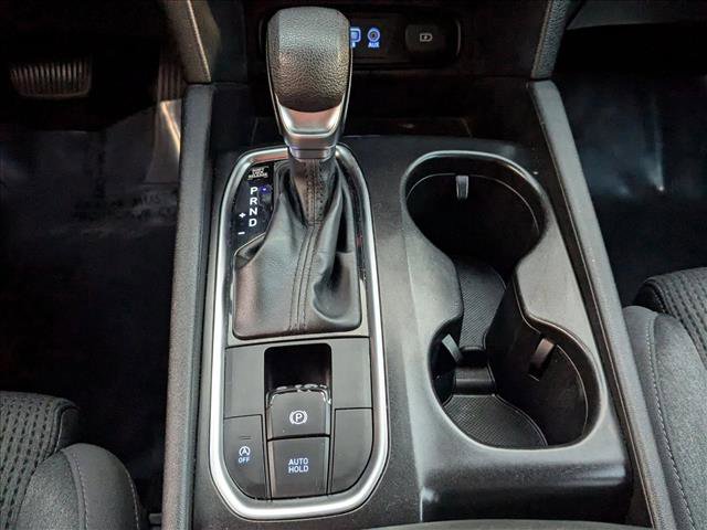 Used 2019 Hyundai Santa Fe SE image 12