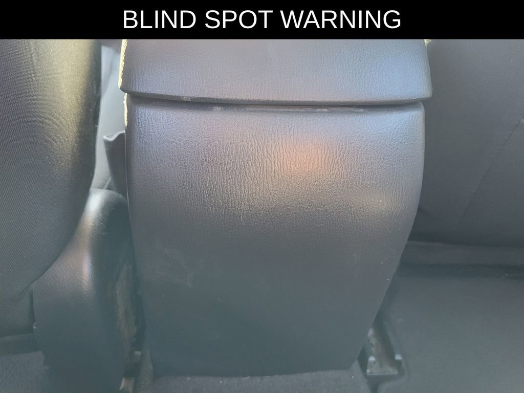 Used 2016 MAZDA MAZDA3 i Touring w/ Popular Equipment Package image 9