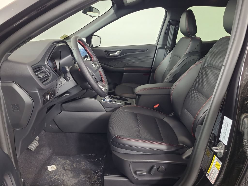 New 2026 Ford Escape ST-Line w/ Tech Pack #1 AWD/4WD image 19