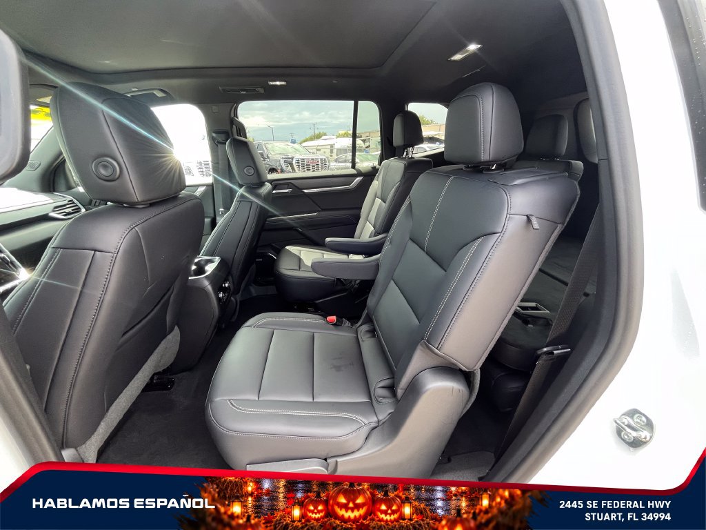 New 2026 GMC Acadia Elevation w/ Black Edition FWD image 12