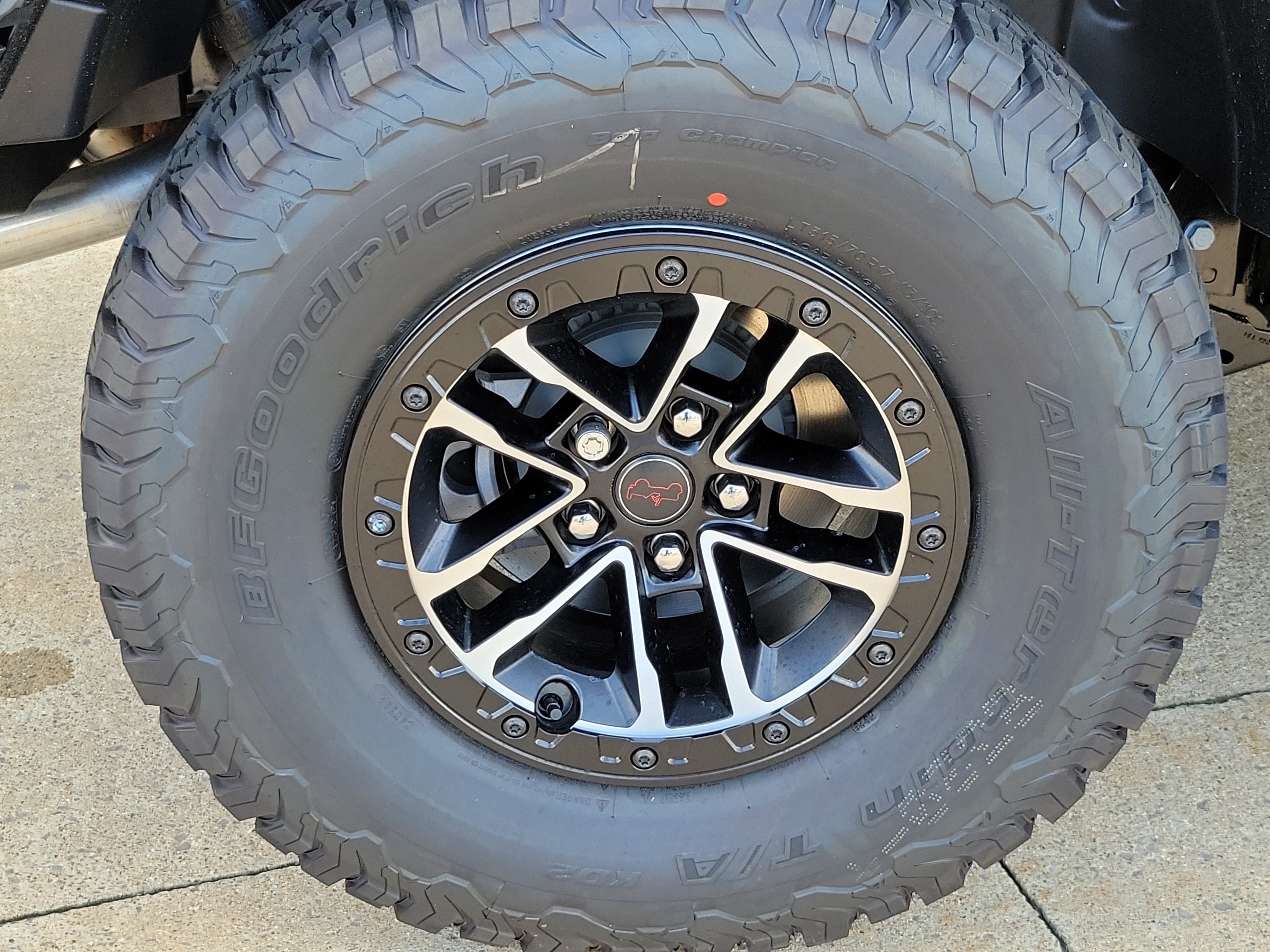 New 2027 Jeep Wrangler Unlimited Rubicon w/ Xtreme 35 Tire Package AWD/4WD image 5