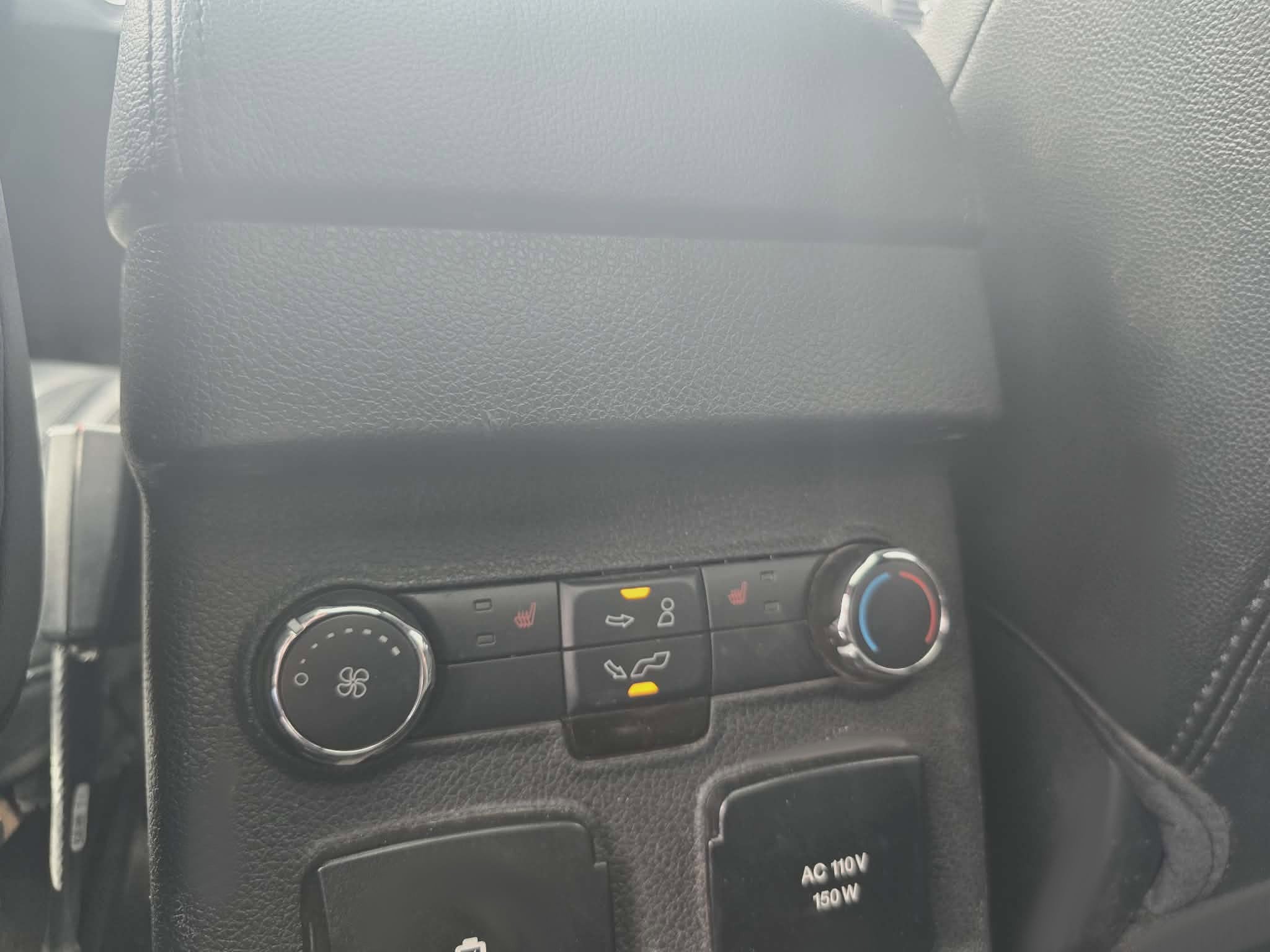 Used 2017 Ford Explorer Limited image 14