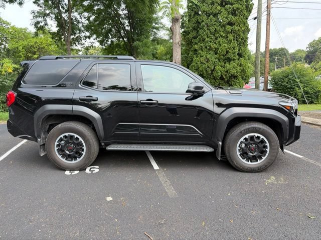 Used 2025 Toyota 4Runner TRD Off-Road Premium w/ Tow Technology Package AWD/4WD image 2