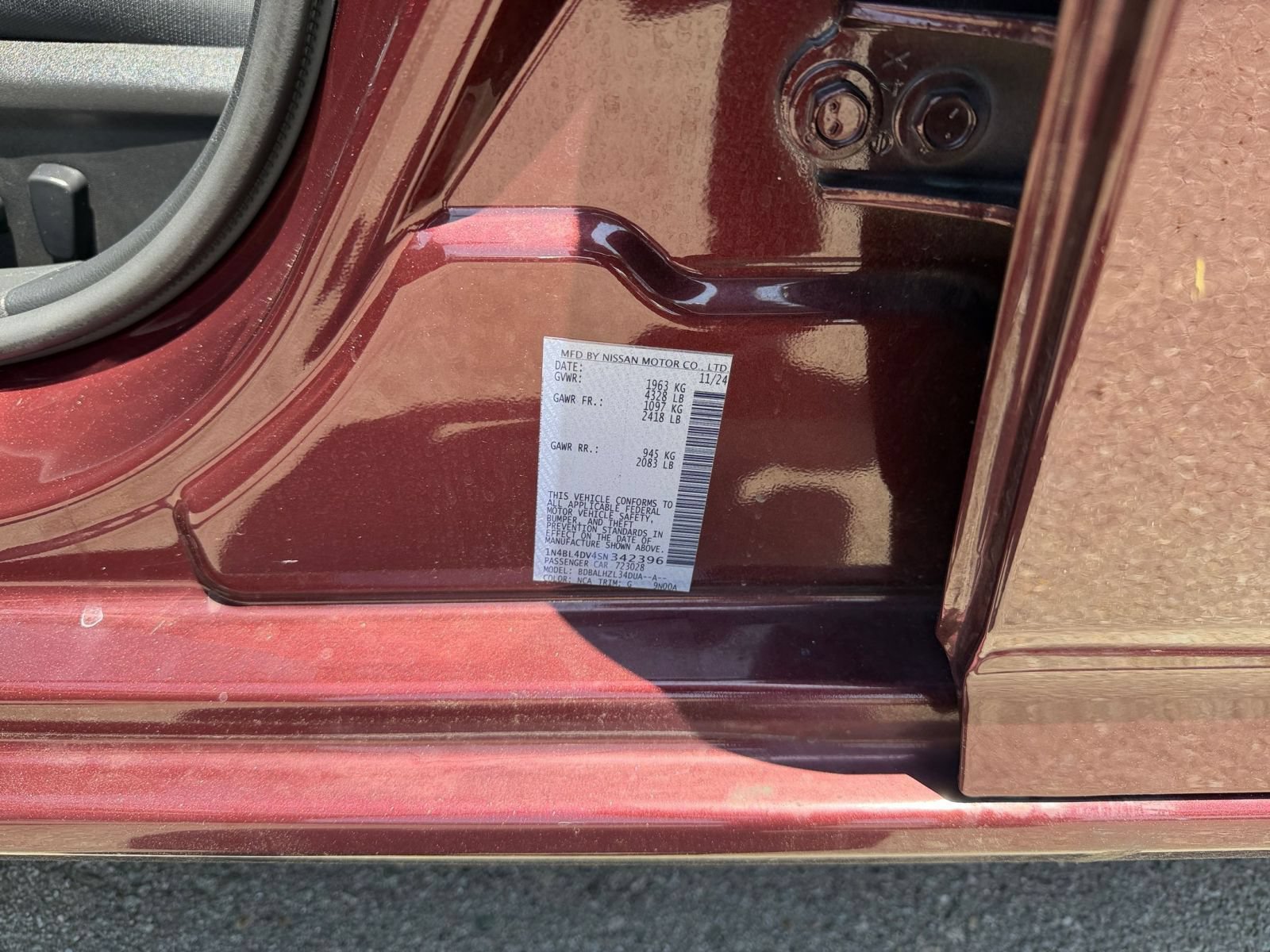 Used 2025 Nissan Altima 2.5 SV FWD image 28