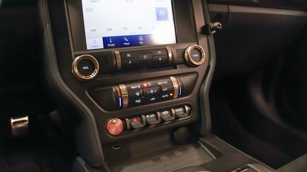 Used 2021 Ford Mustang Shelby GT500 w/ Technology Package image 28