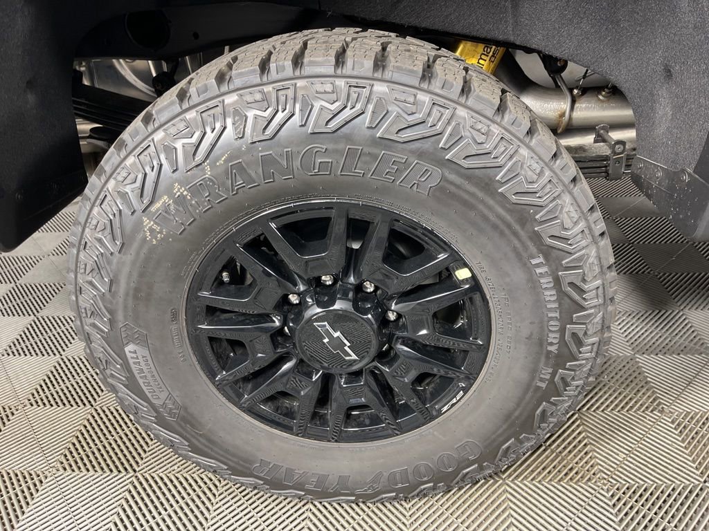 New 2026 Chevrolet Silverado 2500 ZR2 image 21