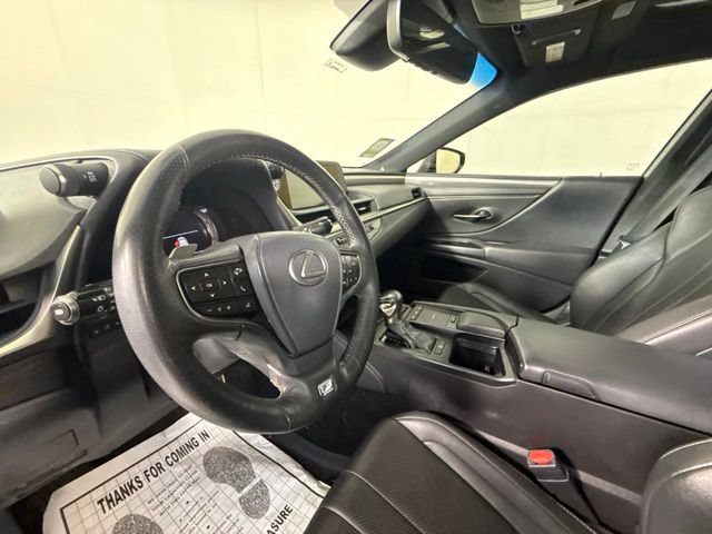 Used 2019 Lexus ES 350 F Sport w/ Accessory Package 2 FWD image 10
