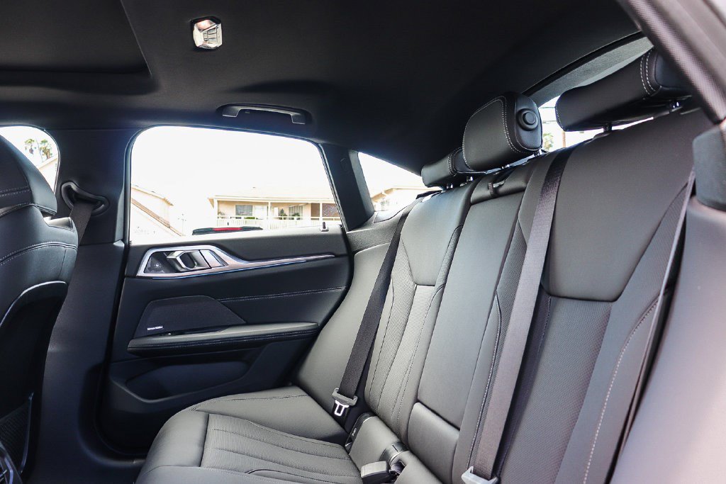 Used 2023 BMW i4 eDrive35 w/ Premium Package RWD image 18