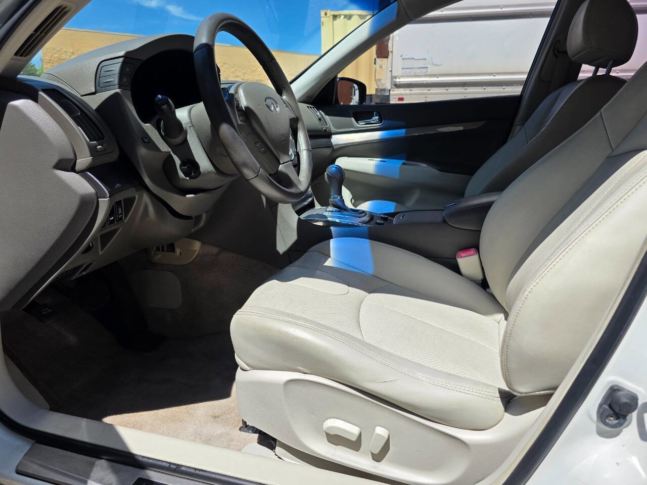 Used 2013 INFINITI G37 Journey w/ Premium Pkg RWD image 13