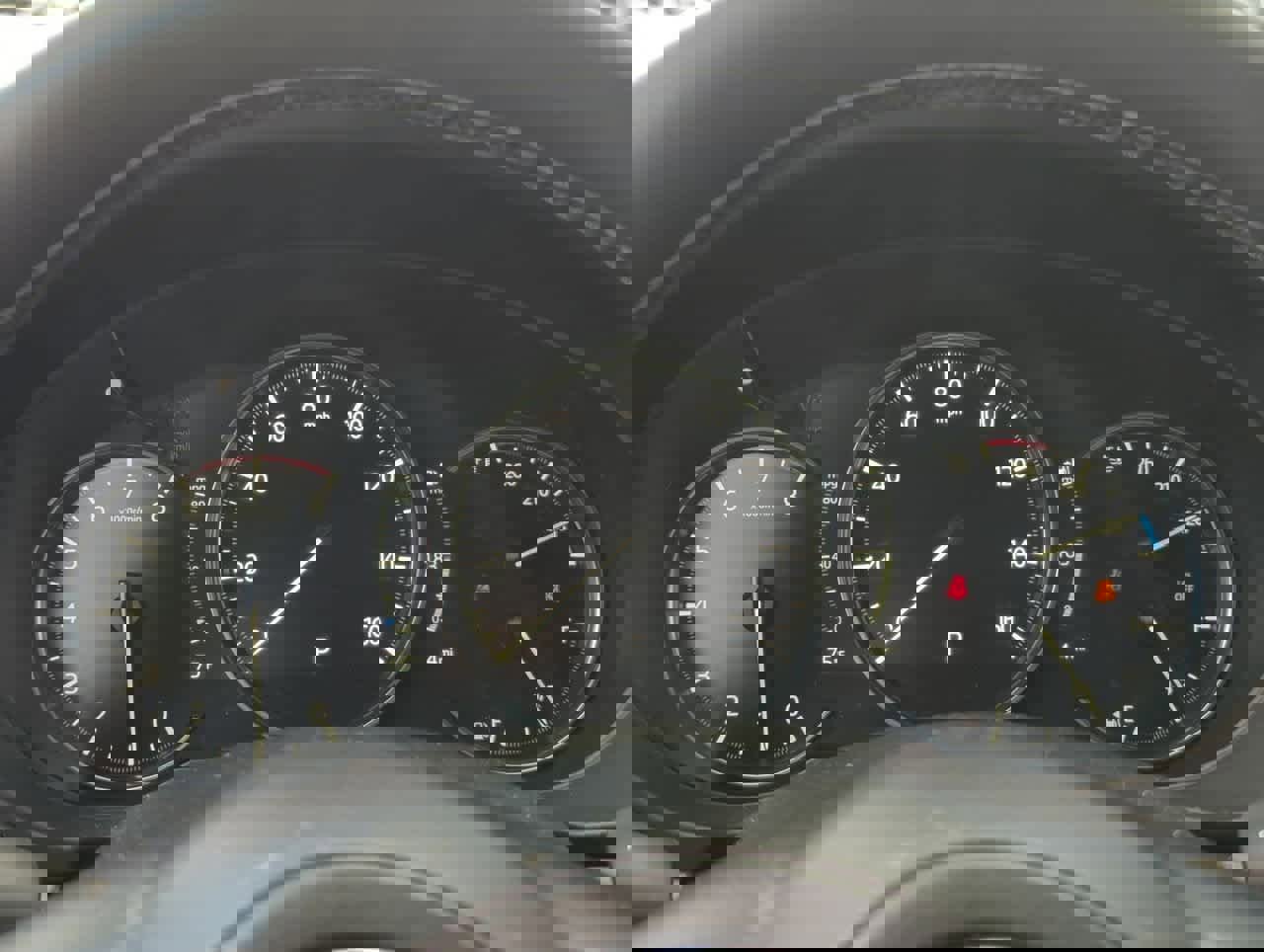 New 2025 MAZDA CX-5 Signature image 32