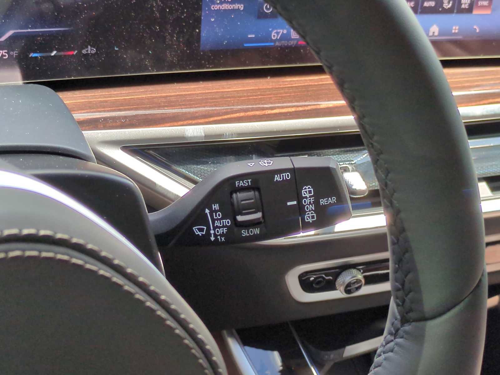 New 2026 BMW X5 xDrive40i w/ M Sport Package image 27