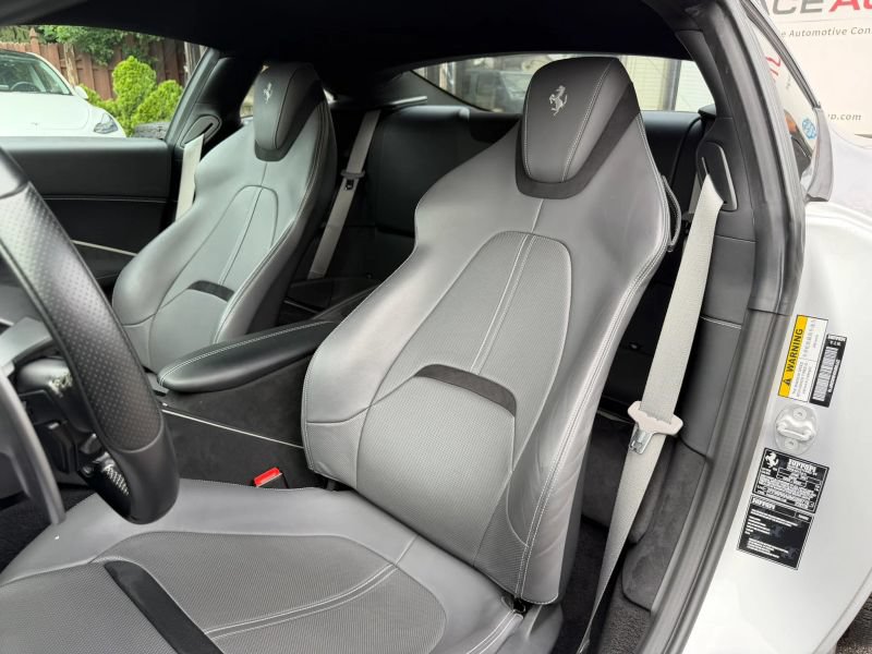 Used 2021 Ferrari Roma RWD image 16