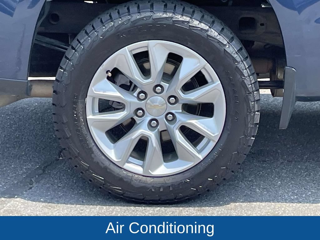 Used 2022 Chevrolet Silverado 1500 Custom AWD/4WD image 13