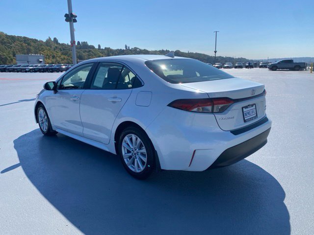 Certified 2026 Toyota Corolla XLE FWD image 10