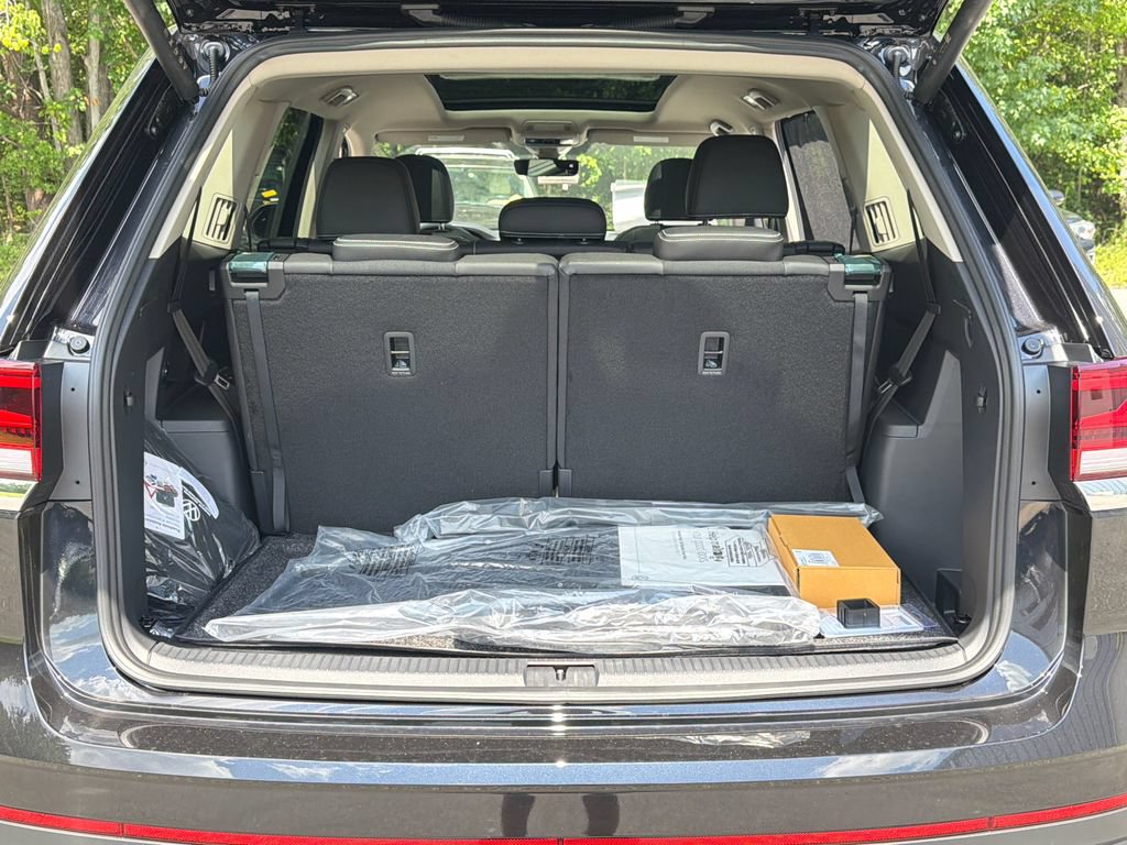 New 2026 Volkswagen Atlas SEL AWD/4WD image 16
