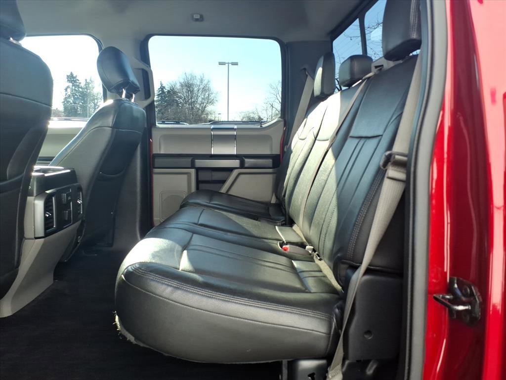 Used 2016 Ford F150 XLT w/ Equipment Group 302A Luxury image 9