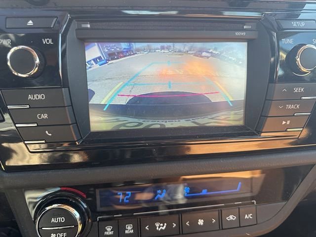 Used 2015 Toyota Corolla LE image 12