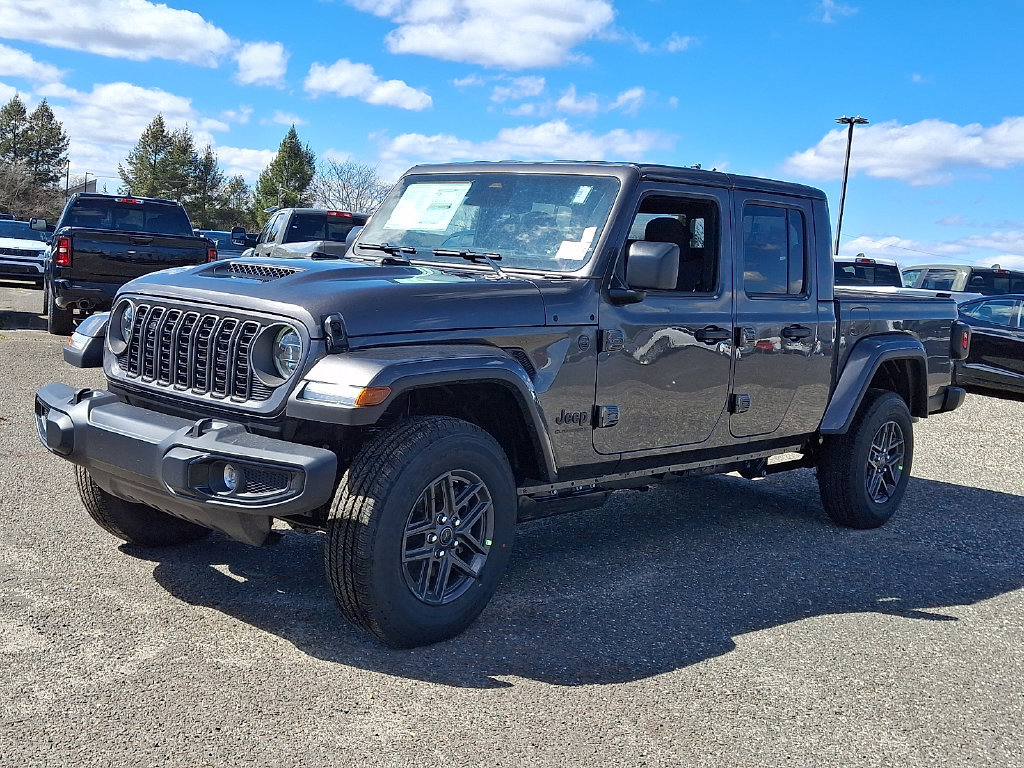 New 2026 Jeep Gladiator Sport AWD/4WD image 4