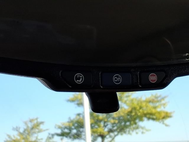 Used 2021 Buick Encore Preferred AWD/4WD image 32