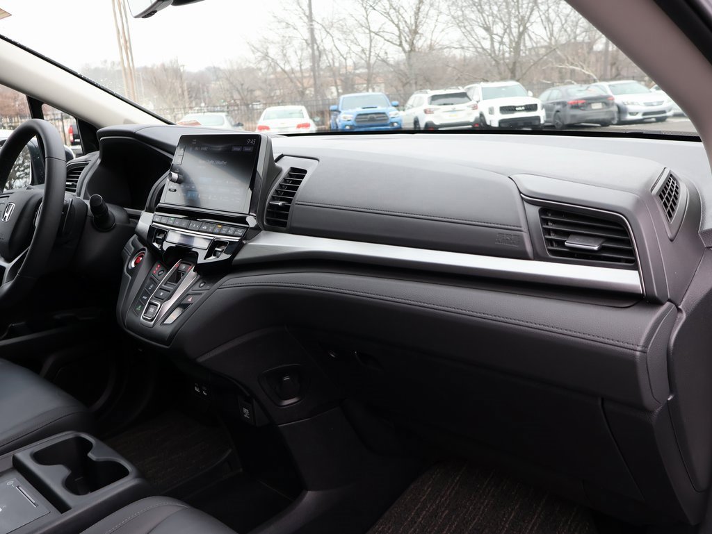 Certified 2025 Honda Odyssey EX-L image 9