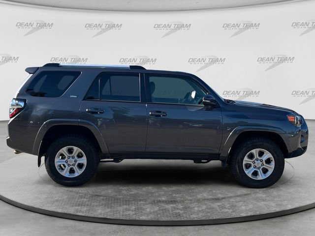 Used 2023 Toyota 4Runner SR5 Premium w/ Moonroof Package AWD/4WD image 9