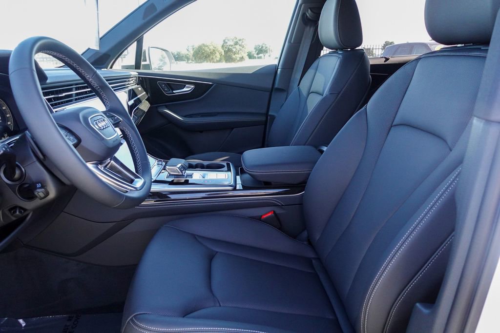 New 2025 Audi Q7 3.0T Premium Plus image 14