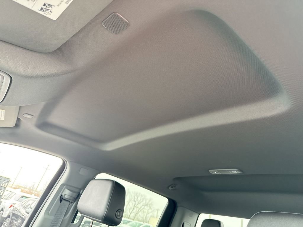 Used 2023 Chevrolet Silverado 1500 W/T w/ Trailering Package image 21