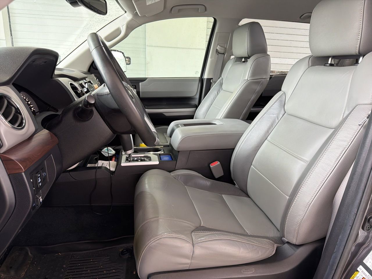 Certified 2020 Toyota Tundra Limited w/ Limited Premium Package image 8