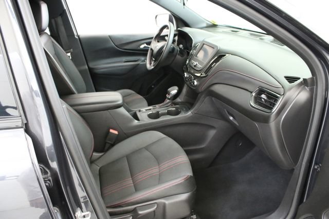 Used 2023 Chevrolet Equinox RS AWD/4WD image 30