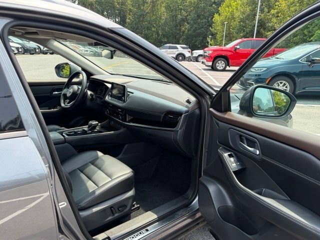 Certified 2023 Nissan Rogue SL AWD/4WD image 27