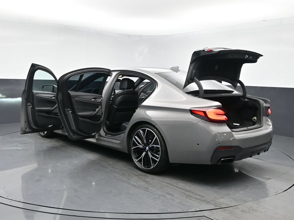 Used 2022 BMW M550i xDrive w/ Premium Package AWD/4WD image 27