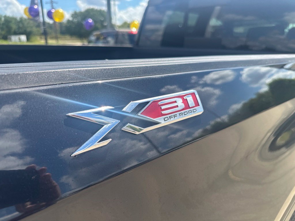 Used 2020 GMC Sierra 1500 SLT AWD/4WD image 38