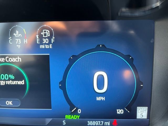 Used 2024 Ford F150 Lariat w/ FX4 Off-Road Package image 17