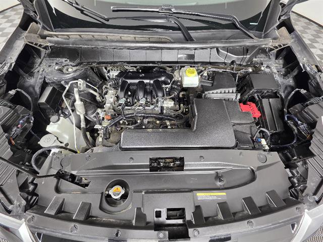 Used 2024 Nissan Pathfinder S AWD/4WD image 10