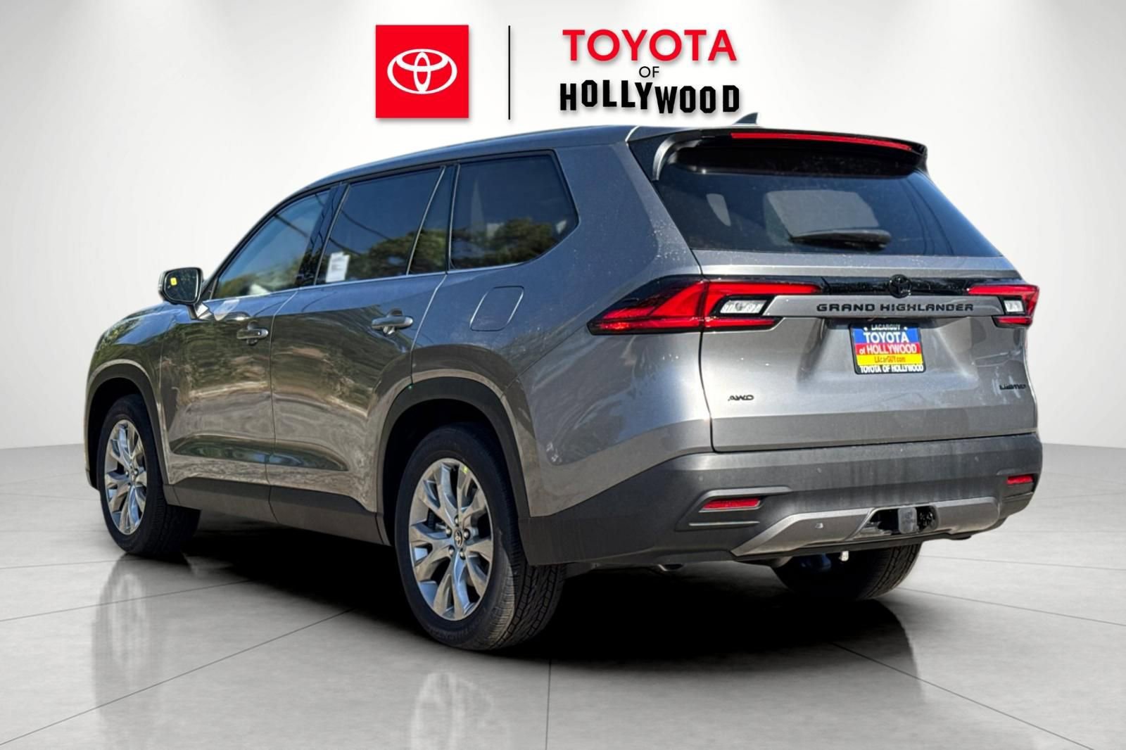 New 2026 Toyota Grand Highlander Limited image 6