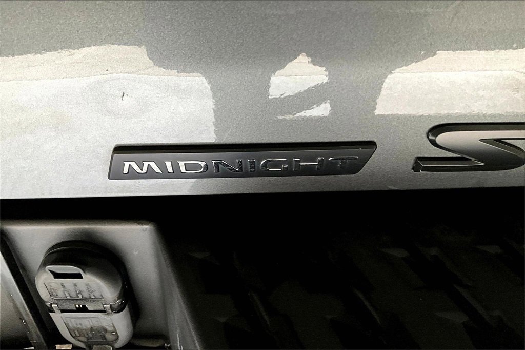 Used 2018 Nissan Titan PRO-4X image 24