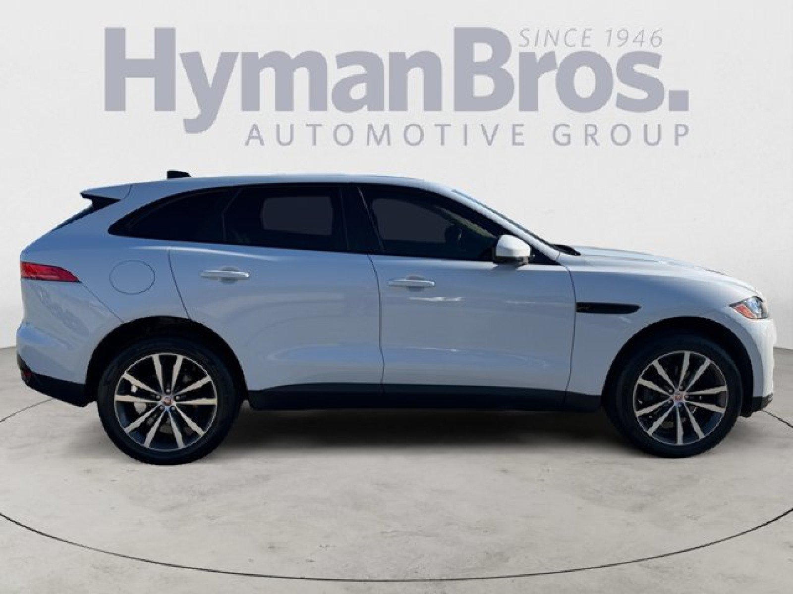 Used 2020 Jaguar F-PACE Prestige AWD/4WD image 2