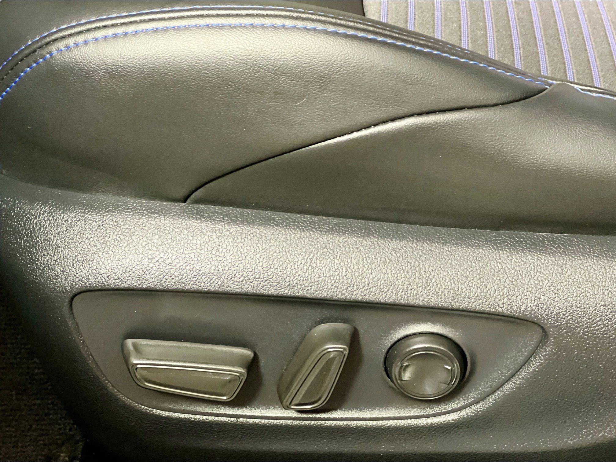 Used 2024 Toyota RAV4 XSE image 15