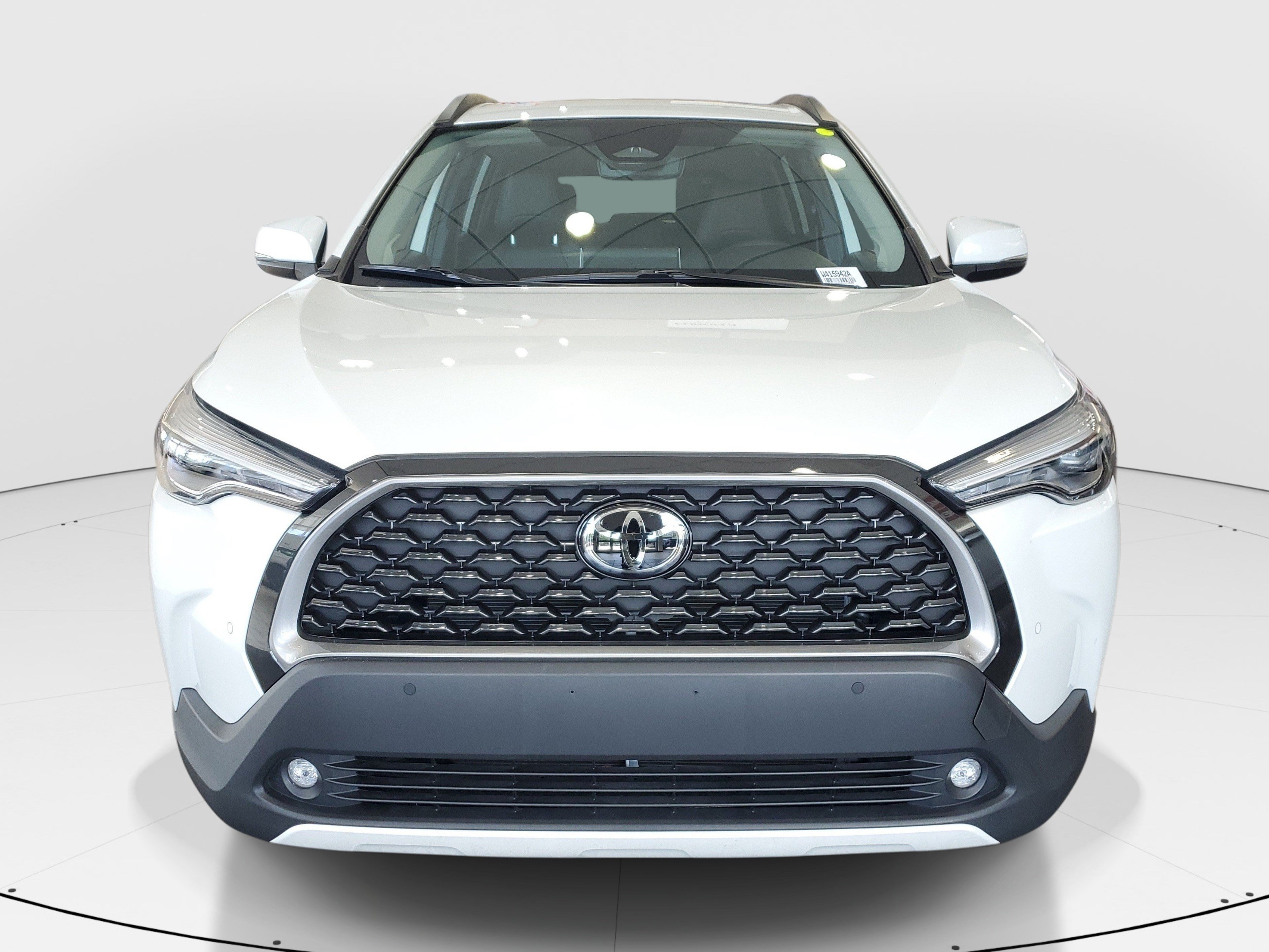 Used 2024 Toyota Corolla Cross XLE w/ Convenience Package AWD/4WD image 2